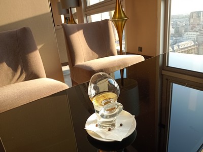 the first five star luxury hotel in romania intercontinental bucharest club intercontinental club lounge